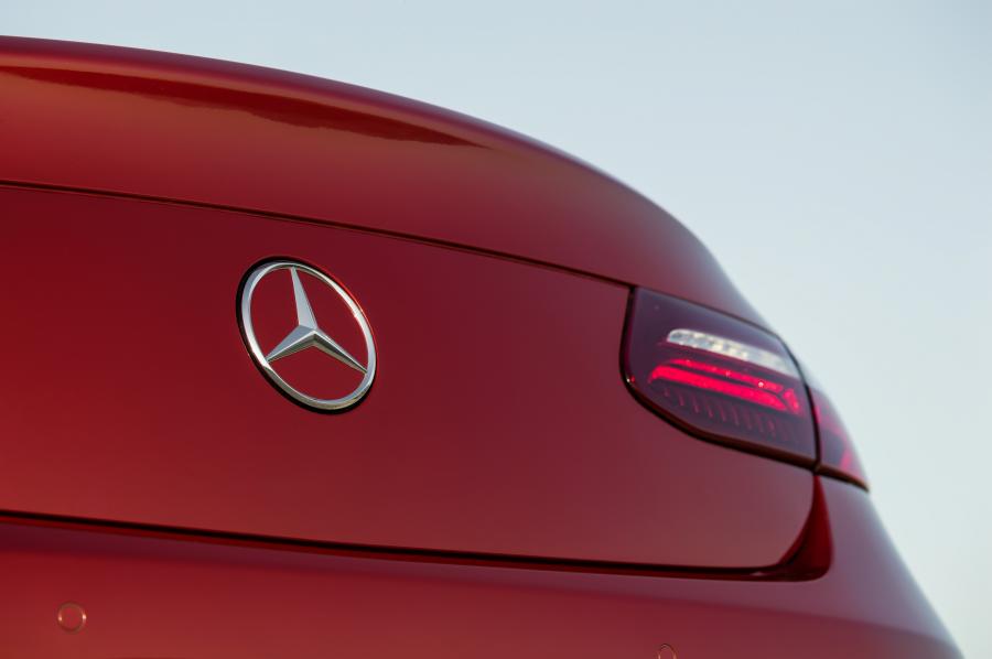 Детали экстерьера Mercedes-Benz E220 d Avantgarde Coupe 2017 года  (WW) (фото 22 из 29)